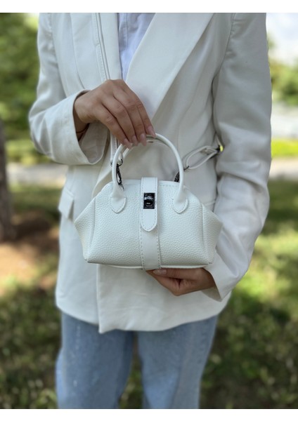 Nçs Kadın El ve Omuz Çantası -Zerafetin Minimal Hali(En:18~boy:13)