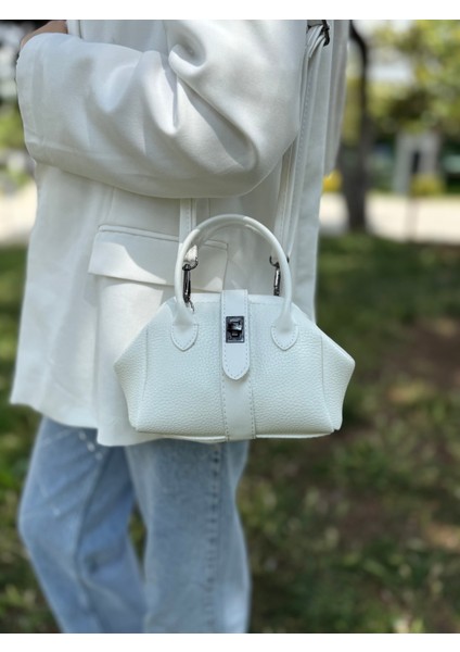 Nçs Kadın El ve Omuz Çantası -Zerafetin Minimal Hali(En:18~boy:13)