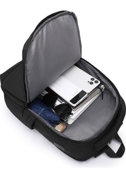 17,3 Inç Laptop Bölmeli, Ortopedik Sırt Destekli Su Geçirmez Erkek Sırt Çantası CTV8681 Siyah modelleri