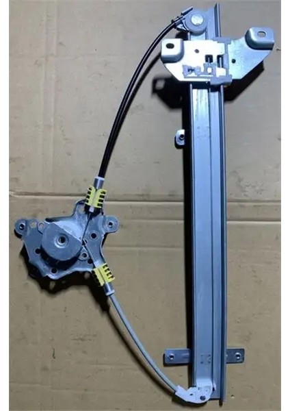 32157 Cam Krikosu On Sol 807212S400