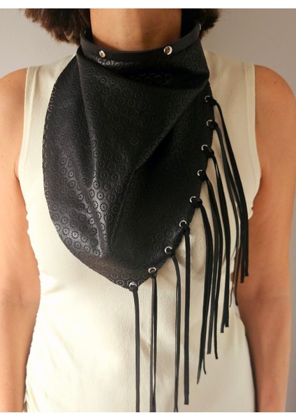 Hakiki Deri Siyah Püsküllü Fular Kolye fiyatları