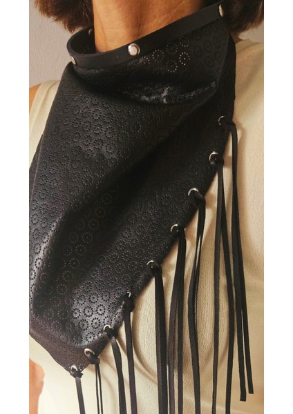 Hakiki Deri Siyah Püsküllü Fular Kolye indirimleri