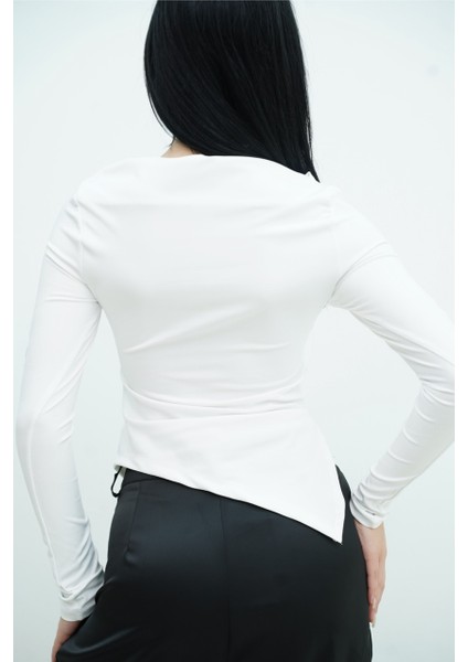 Kayık Yaka Bluz indirimleri