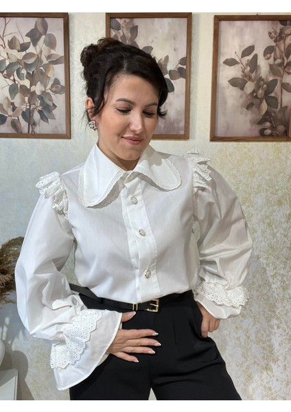 Ekru Kalp Yaka Sofi Gömlek