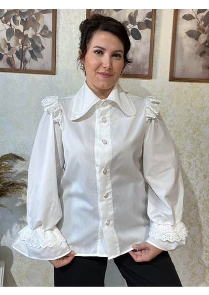 Ekru Kalp Yaka Sofi Gömlek