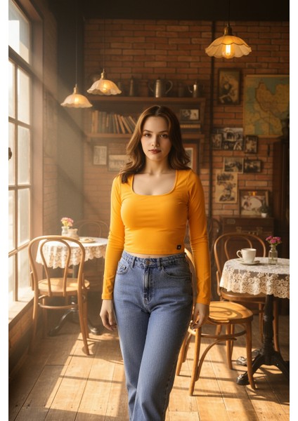 Kadın Kare Yakalı Crop Uzun Kollu Pamuklu Bluz