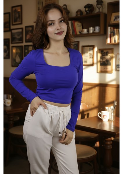 Kadın Kare Yakalı Crop Uzun Kollu Pamuklu Bluz fırsatları