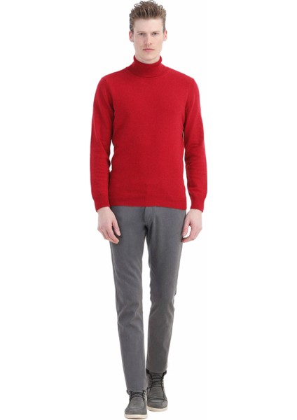 Kırmızı Tam Balıkçı Yaka Jakarlı Yün Karışımlı Triko Kazak