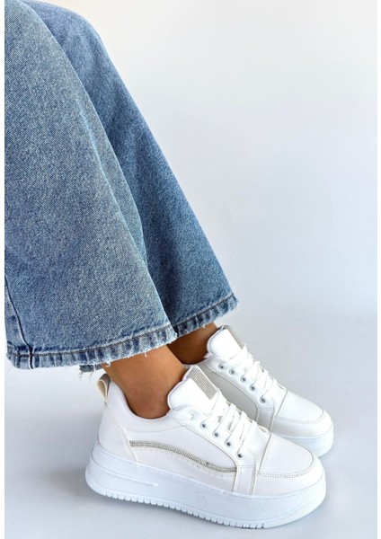 Ortopedik Topuk Dikenine Karşı Özel Üretim Bağcıklı Spor Ayakkabı Cilt Beyaz Topuk Boyu 4 cm fiyatları