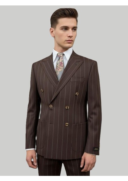 Kahverengi Çizgili Modern Fit Kruvaze Takım Elbise – Premium Collection modelleri