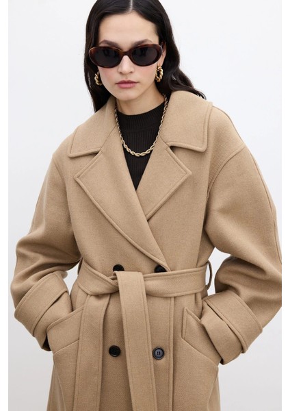 Kemerli Oversize Premium Kadın Kaşe Kaban fırsatları