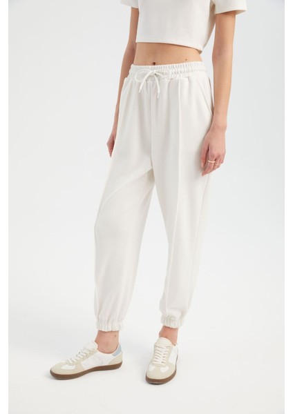 Kadın Yüksek Bel İpi Büzgülü Dar Paça Pantolon Beyaz
