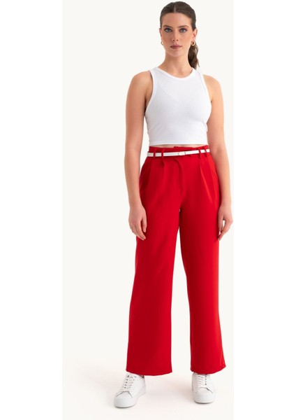 Kadın Kemerli Yüksek Bel Havuç Kesim Pantolon Red