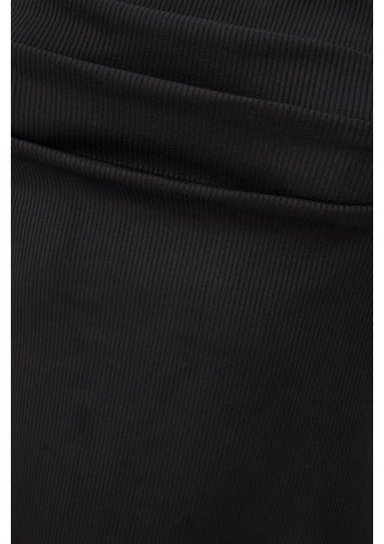 Kadın Kırışıklıklı Kare Yaka Mini Elbise Siyah