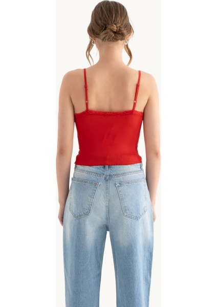 Kadın Dantel Detaylı V Yaka Kırpılmış Tank Top Red