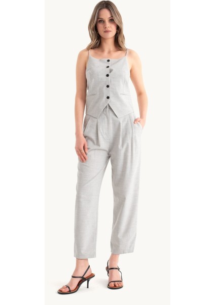 Kadın Gri İnce Askılı Düğmeli Üst Grey