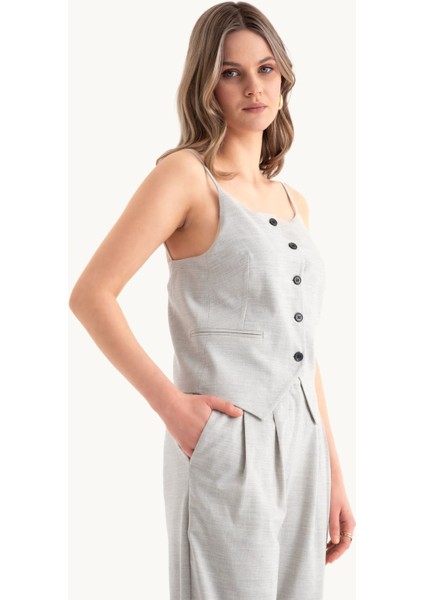 Kadın Gri İnce Askılı Düğmeli Üst Grey