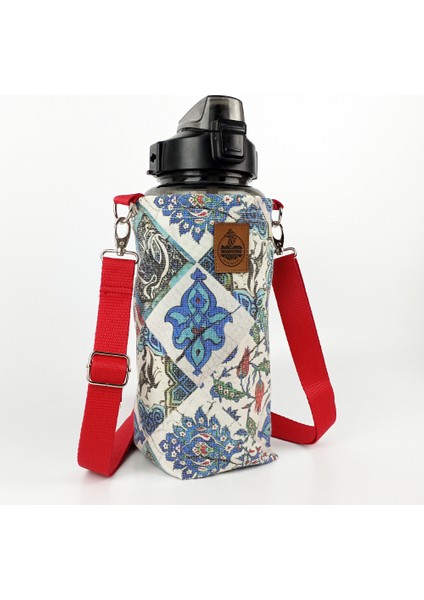 2 Litrelik Çini Desenli Matara Termos Kılıfı - Kırmızı Askılı fiyatları