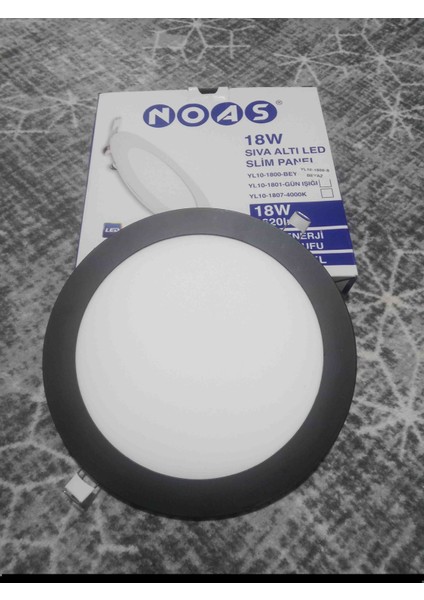 Siyah Kasa 18 Watt Panel