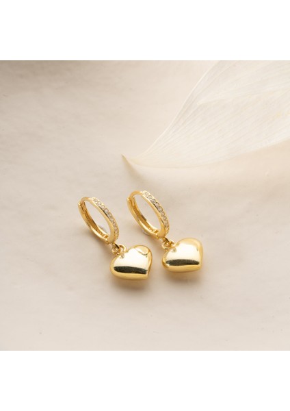 925 Ayar Gümüş Bombeli Sallantılı Kalp Küpe fiyatları