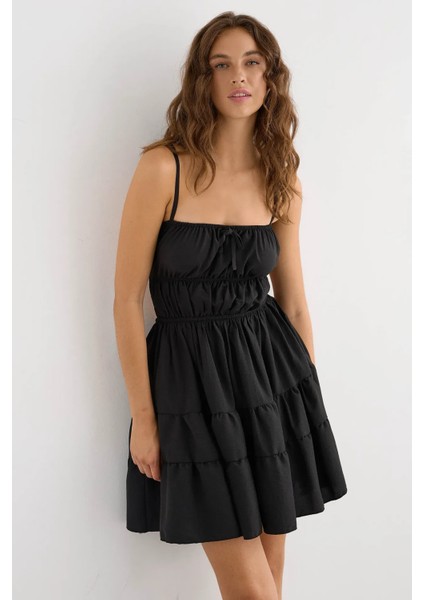 Kadın Bağlamalı Detaylı Pamuk Mini Elbise Siyah