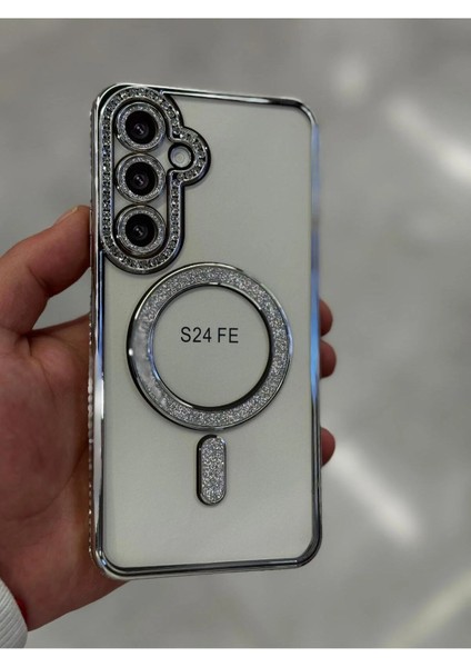 Samsung Galaxy S24 Fe Kılıf Elmas Taşlı Tuşlu Arka Şeffaf Kamera Lens Üstü Korumalı Magsafe Manyetik