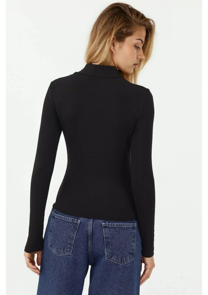 Kadın Slim Fit Turtleneck Uzun Kollu Yumuşak Viskon Üst Black indirimleri