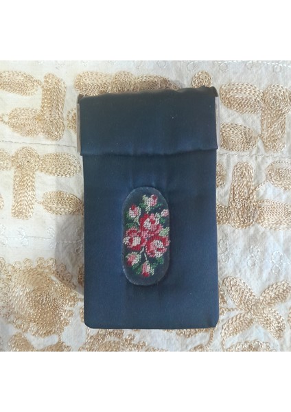 Goblen Işli Saten Sigaralık