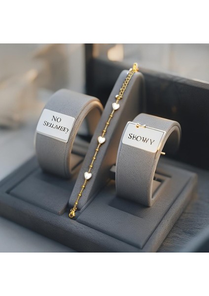 Çelik & Sedefin Uyumu Kalpli Temalı Kadın Bileklik 316L fiyatları