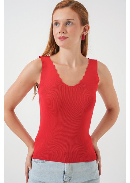 Kadın Bdart Slim Fit V Yakalı Esnek Bluz Red fırsatları