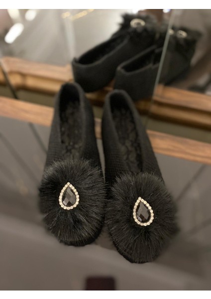 Kadın El Örgü Deri Tabanlı Beyoğlu Taşlı Patik fiyatları