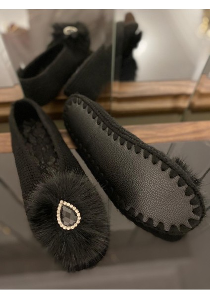 Kadın El Örgü Deri Tabanlı Beyoğlu Taşlı Patik fırsatları