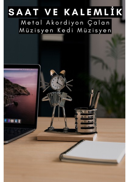 Metal Saat ve Kalemlik Akordeon Çalan Müzisyen Kedi Masa Üstü Kalemlik Casapetra