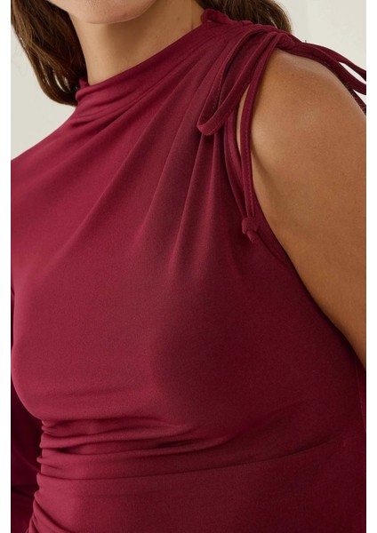 Kadın Büzgü Detaylı Tek Omuz Kısa Bluz Red