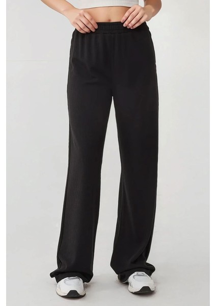 Kadın Esnek Bel ile Geniş Paça Örme Pantolon Siyah
