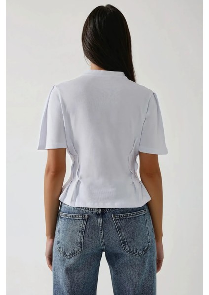 Kadın Fitted Bisiklet Yaka Tişört Beyaz