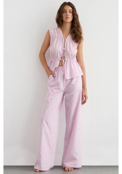 Kadın Lastikli Bel ile Geniş Paça Çizgili Pantolon Pink