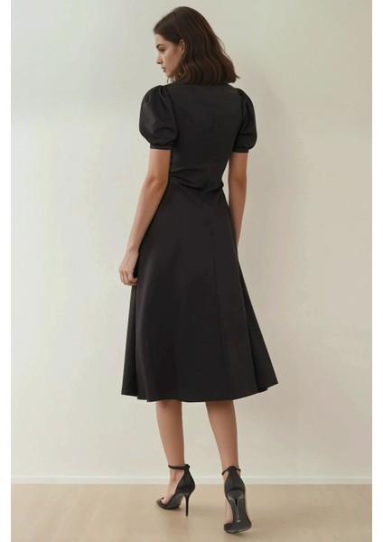 Kadın V-Yaka A-Form Krep Midi Elbise Siyah