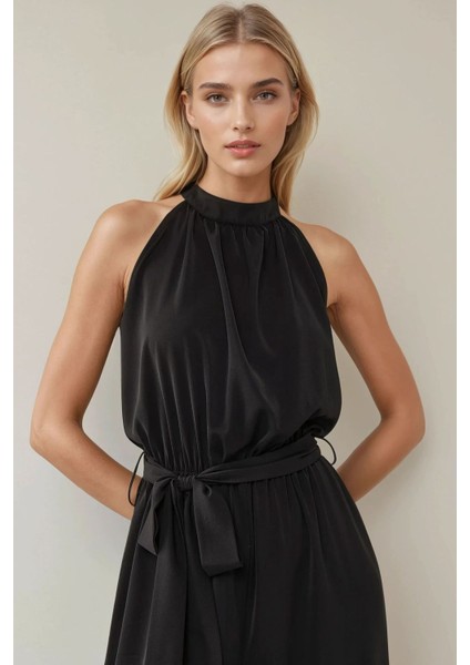 Kadın Geniş Paçalı Halter Yaka Kuşaklı Şık Tulum Siyah
