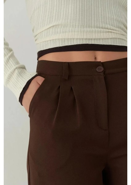 Kadın Geniş Paça Pileli Rahat Pantolon Brown