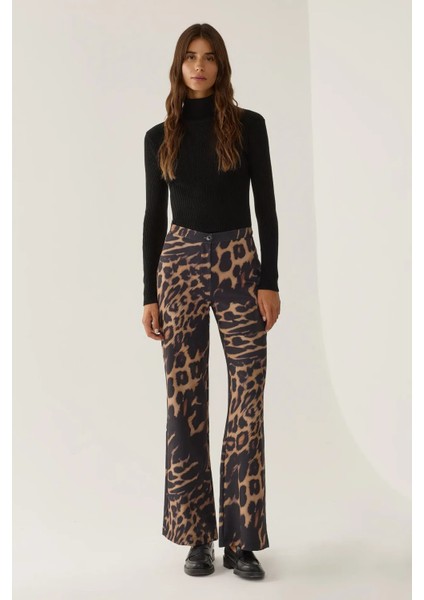 Kadın Yüksek Bel Leopar Desenli Flare Pantolon Kestane Kahvesi