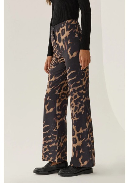 Kadın Yüksek Bel Leopar Desenli Flare Pantolon Kestane Kahvesi