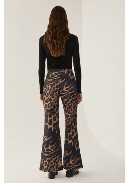 Kadın Yüksek Bel Leopar Desenli Flare Pantolon Kestane Kahvesi