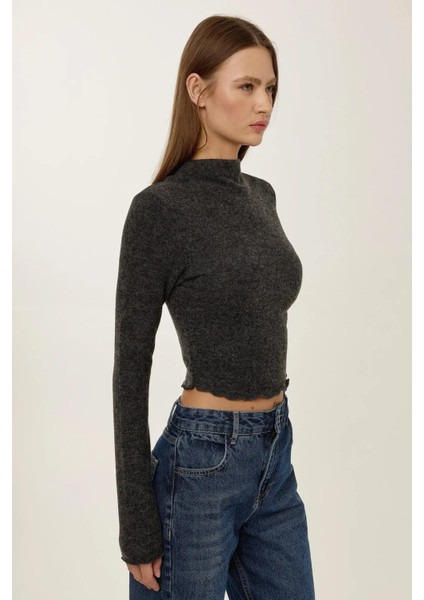 Kadın Yarım Yüksek Yaka Bluz Grey