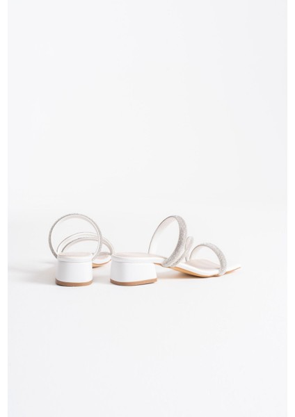 Tanya Beyaz Kadın Taşlı Terlik modelleri