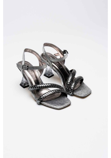 Kendy Platin Taşlı Kadın Topuklu Sandalet modelleri