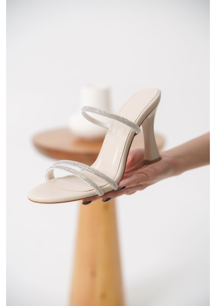 Dorothy Topuklu Bej Kadın Terlik fırsatları