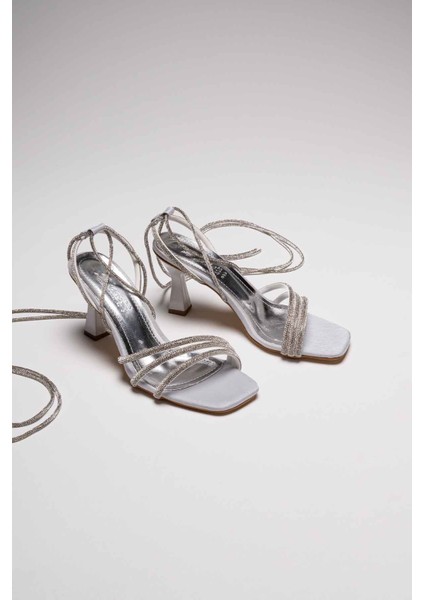 South Gri Taşlı Kadın Topuklu Sandalet modelleri