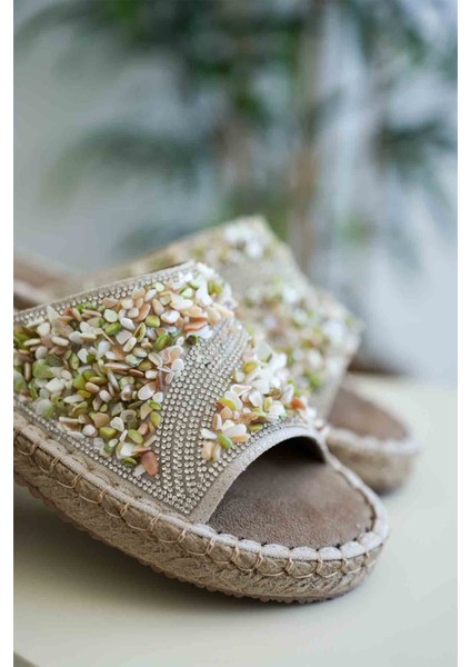 Dennis Kadın Bej Taş Işlemeli Terlik