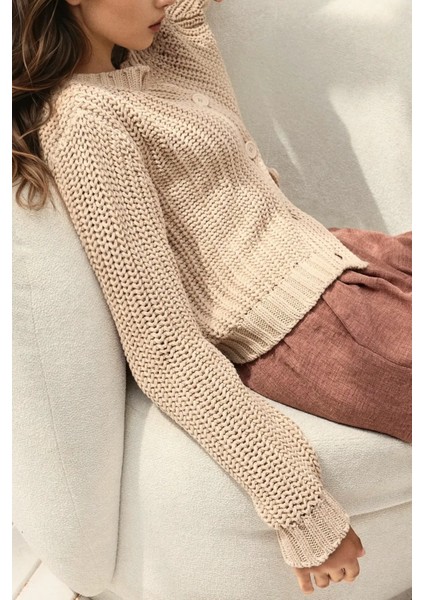 Kadın Dokulu Örme Yuvarlak Yaka Hırka Natural